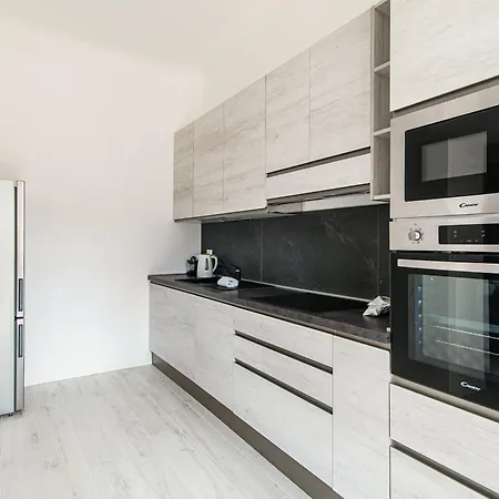 The Gallery Apartment Como