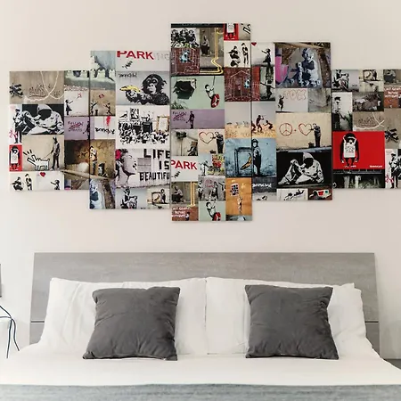 The Gallery Apartment