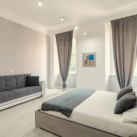 The Gallery Apartment Como